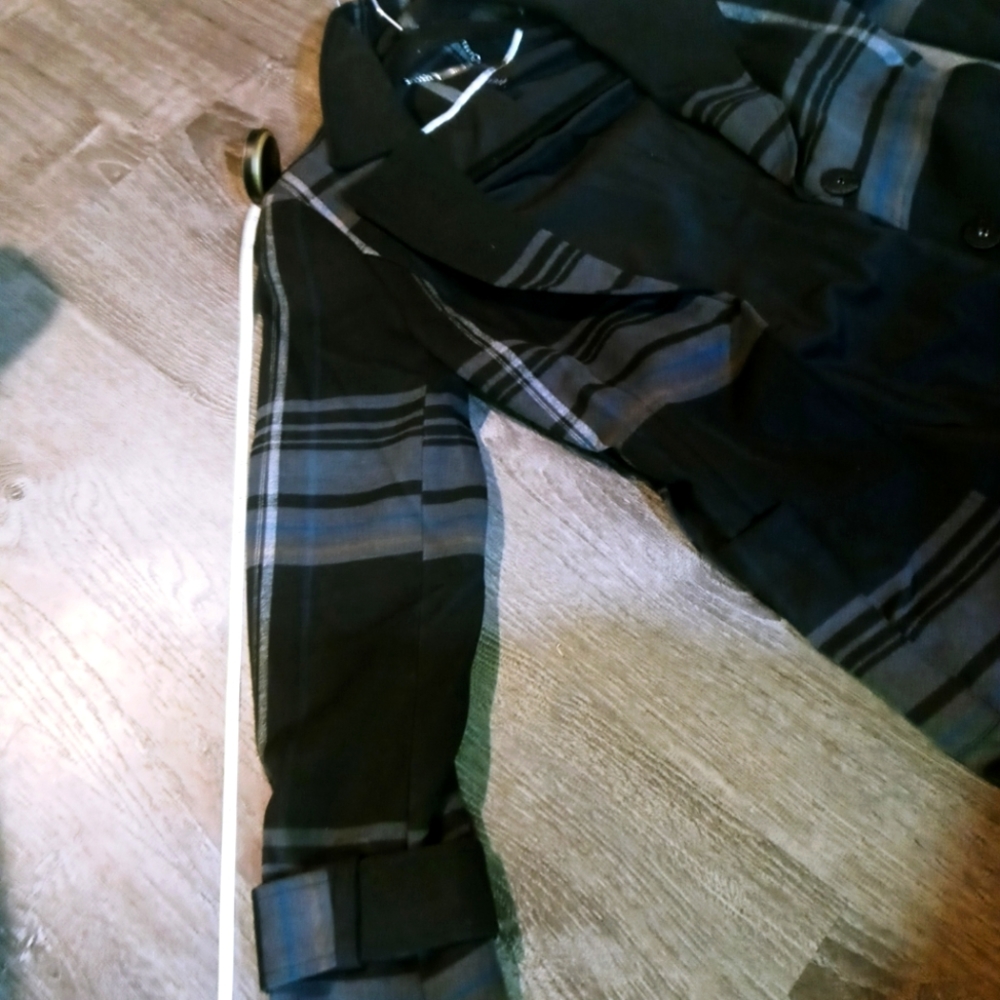 designer trench - Picture 7 of 10